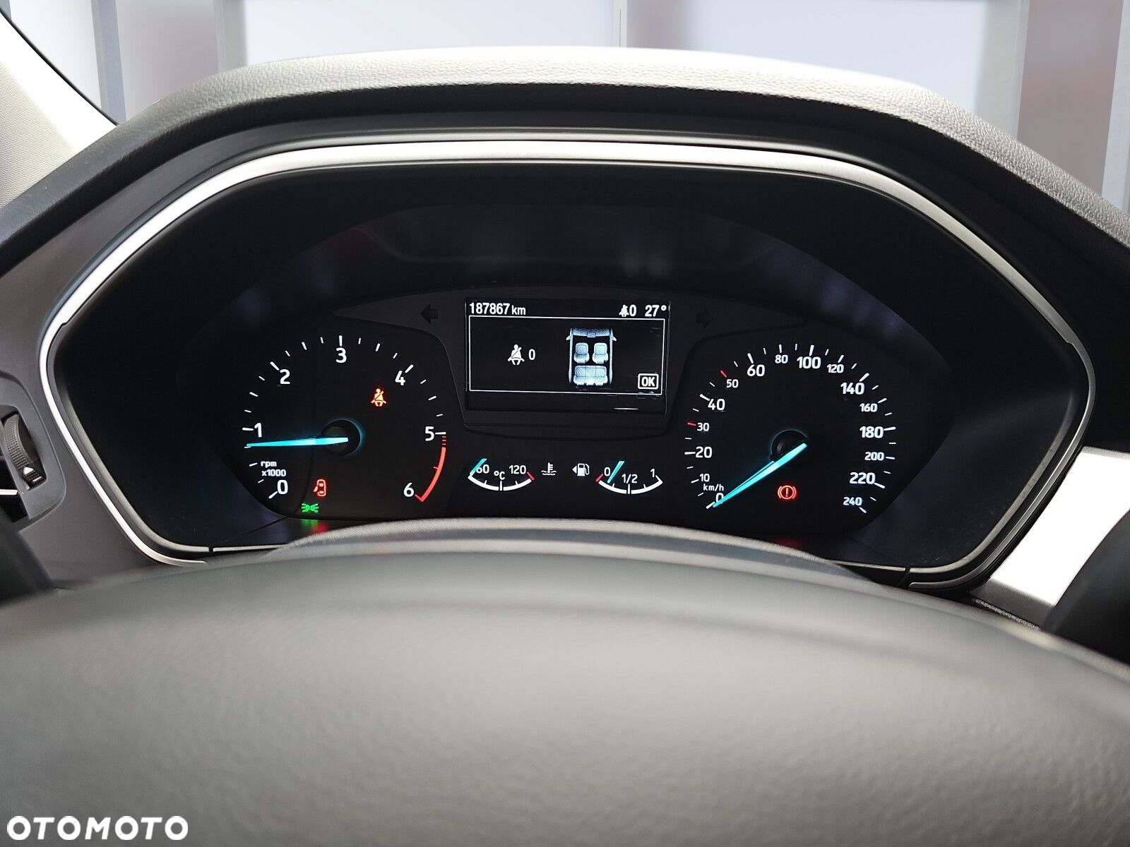 Ford Focus - 21