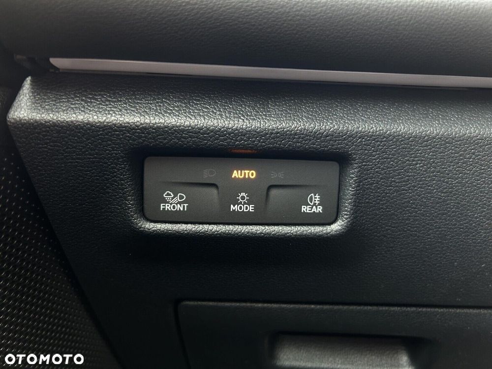 Volkswagen Tiguan - 27