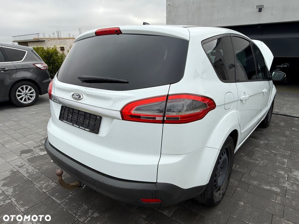 Ford S-Max 2.0 TDCi Titanium - 4