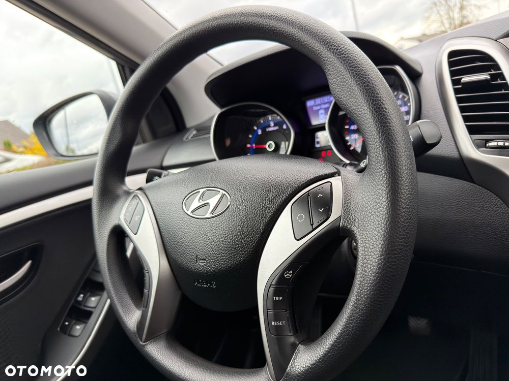 Hyundai i30 1.4 CRDi Premium - 30