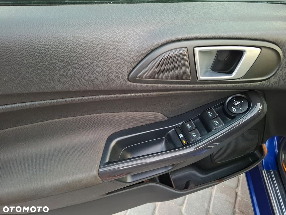 Ford Fiesta - 26