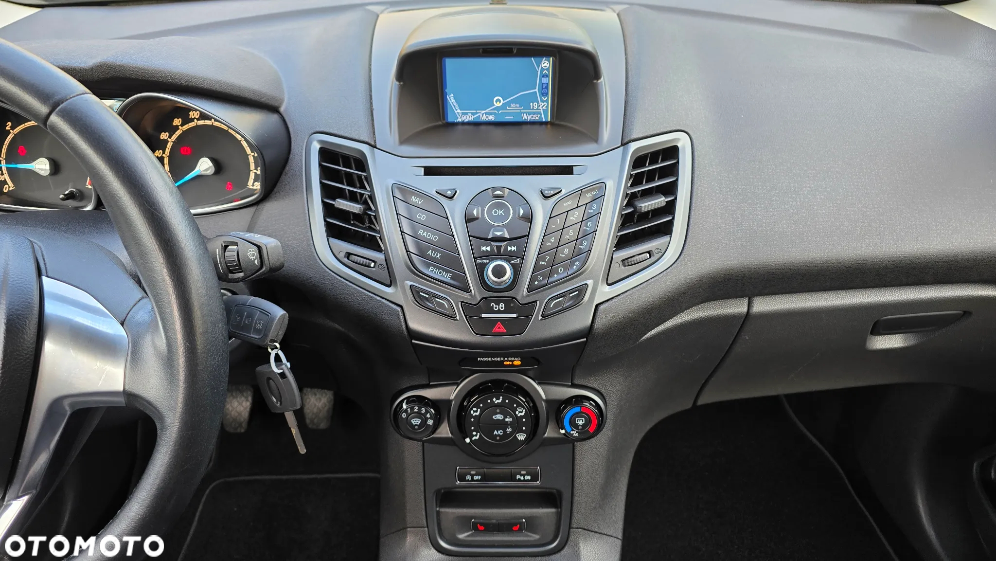 Ford Fiesta - 16