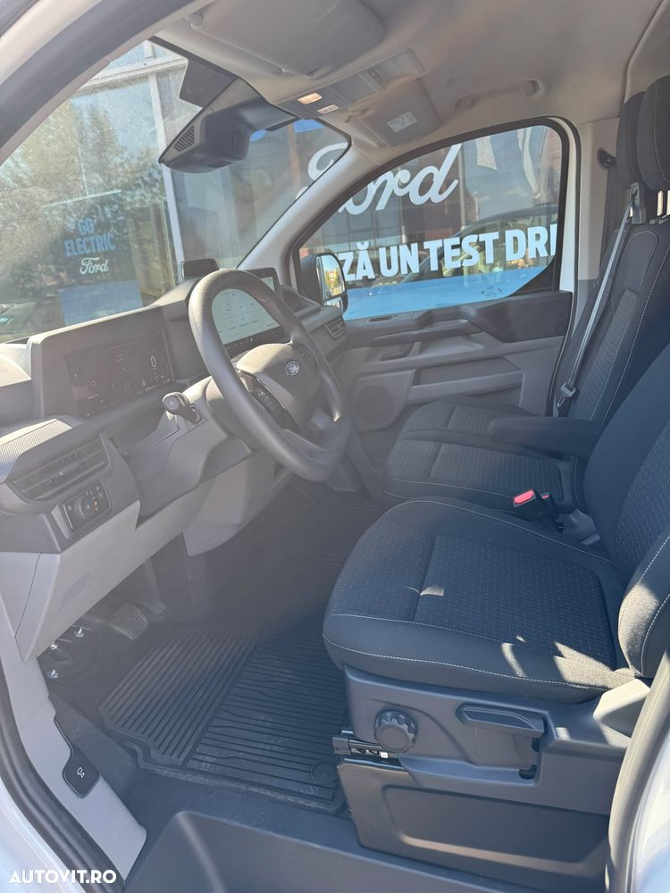 Ford CUSTOM DCIV TREND - 20