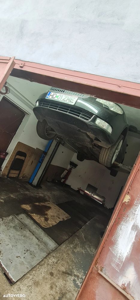 Skoda Superb 2.0 TDI Elegance DSG - 26