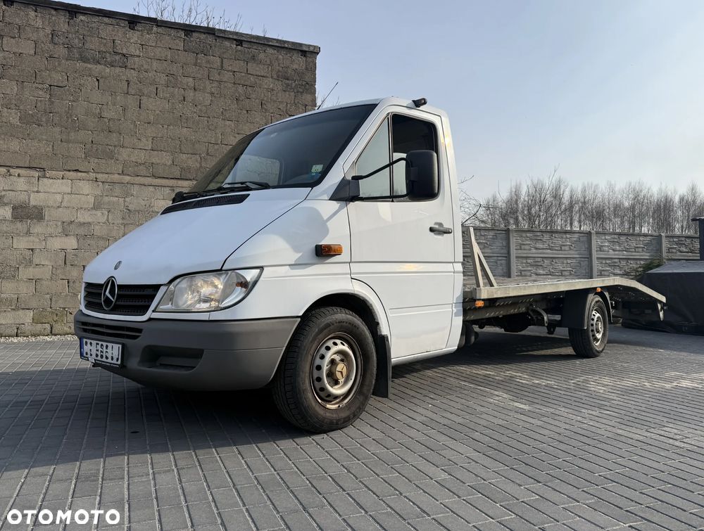 Mercedes-Benz Sprinter - 3