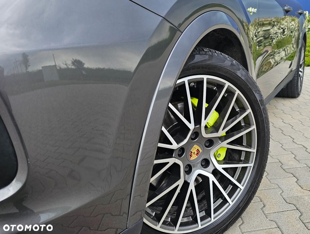 Porsche Cayenne - 11
