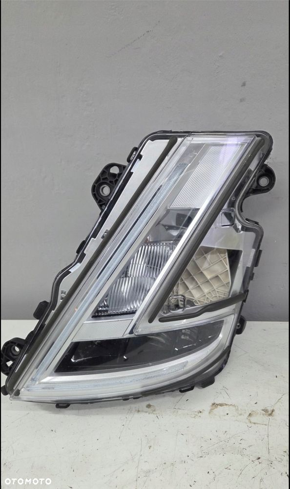 lampa przednia reflektor full led lewa volvo fh5 23752680 - 1