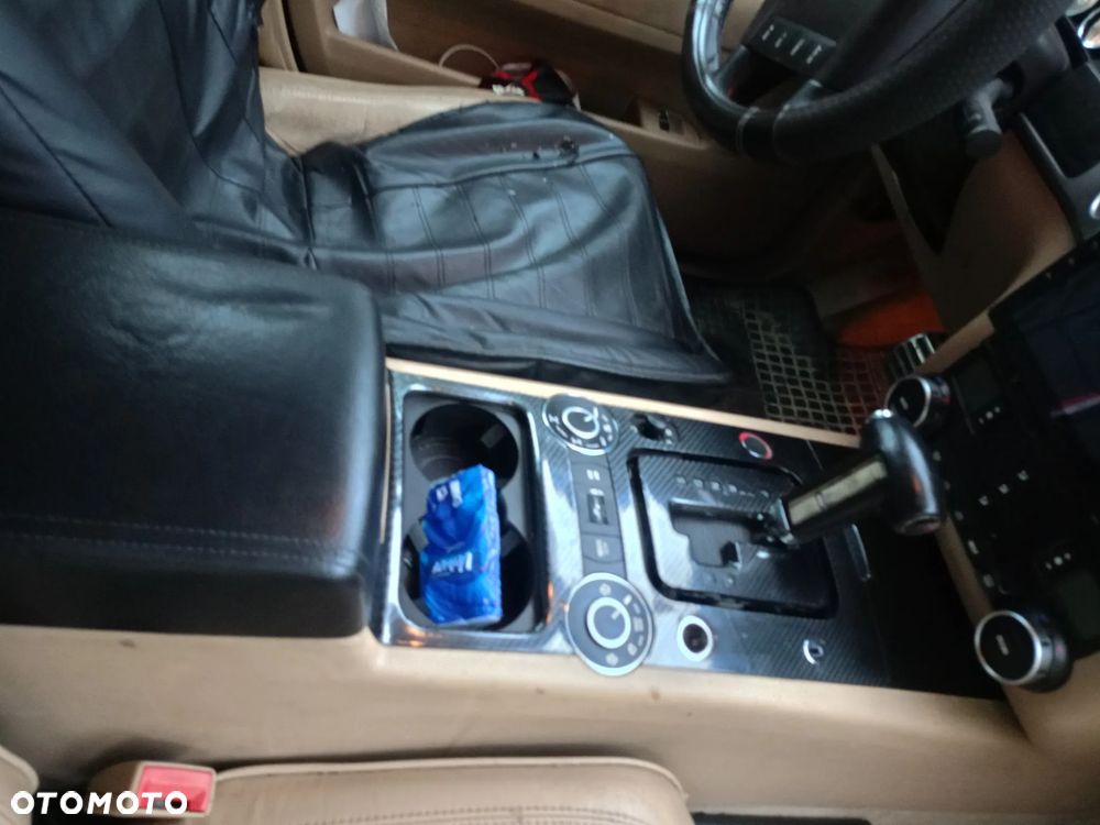 Volkswagen Touareg - 5