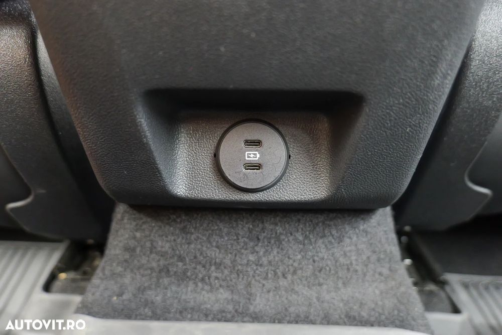 Ford Focus - 30