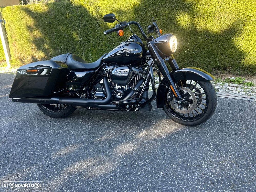 Harley-Davidson FLHR Road King Special 107 - 4