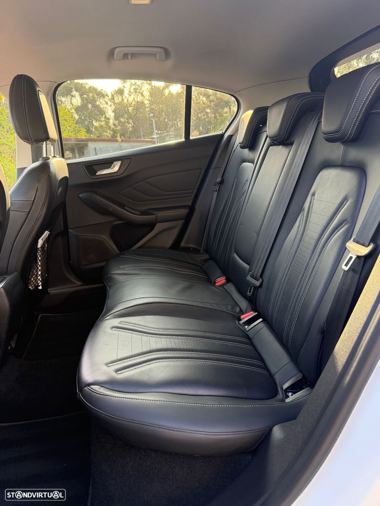 Ford Focus 1.5 EcoBoost Vignale Aut. - 11