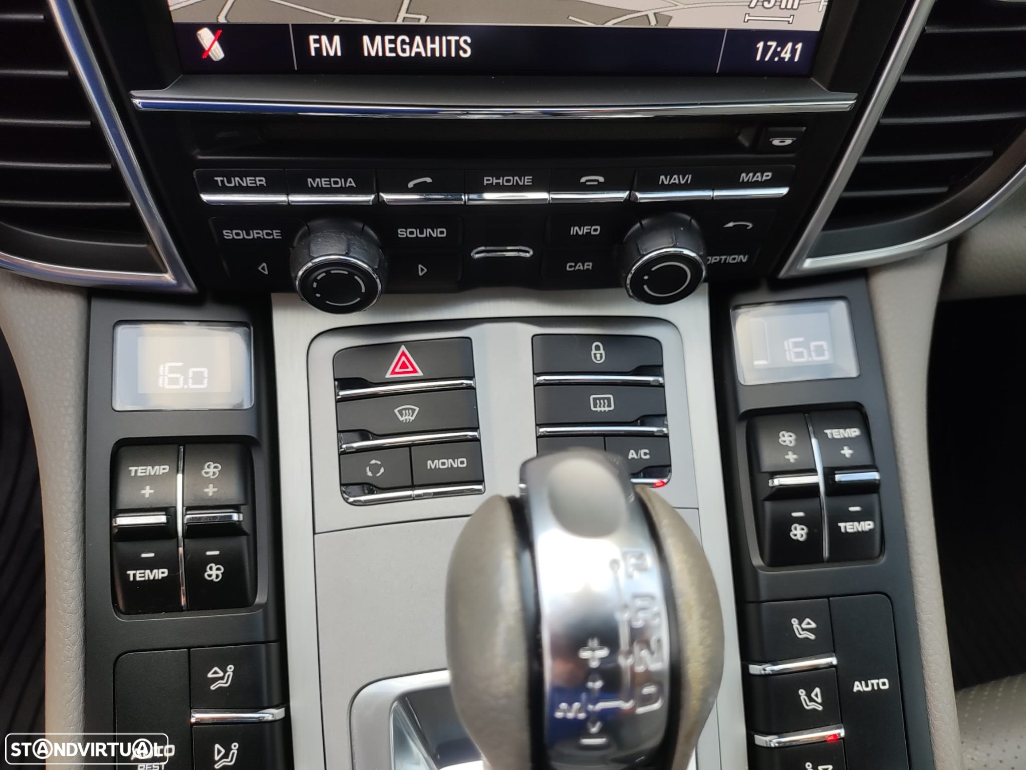 Porsche Panamera Diesel - 29