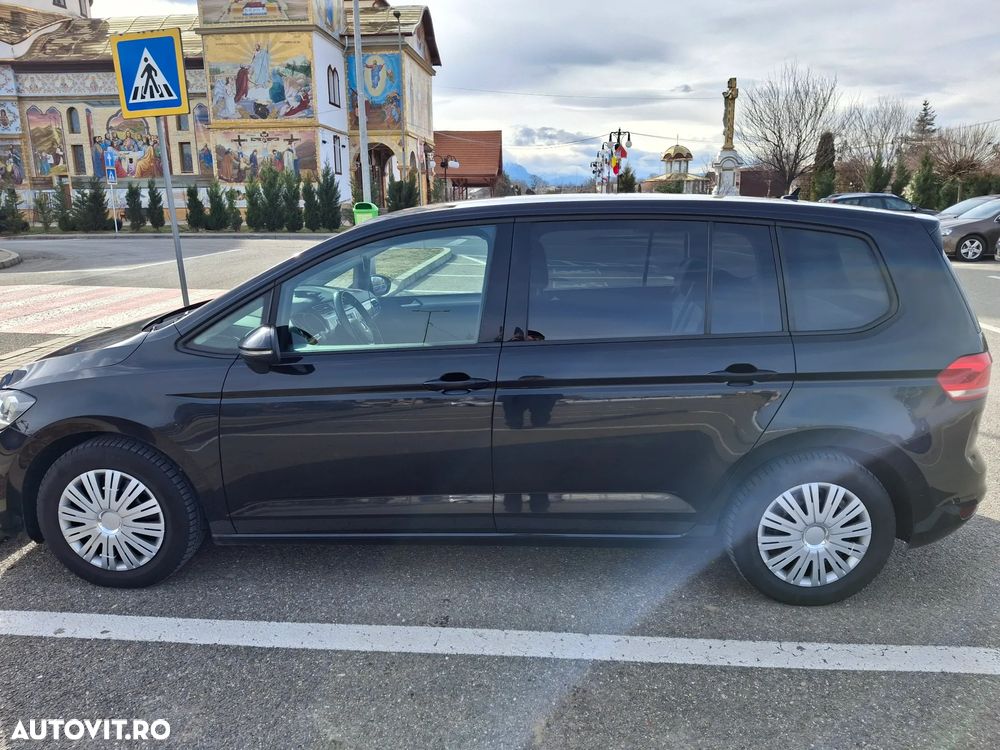 Volkswagen Touran 1.6 TDI SCR (BlueMotion Technology) DSG Comfortline - 4