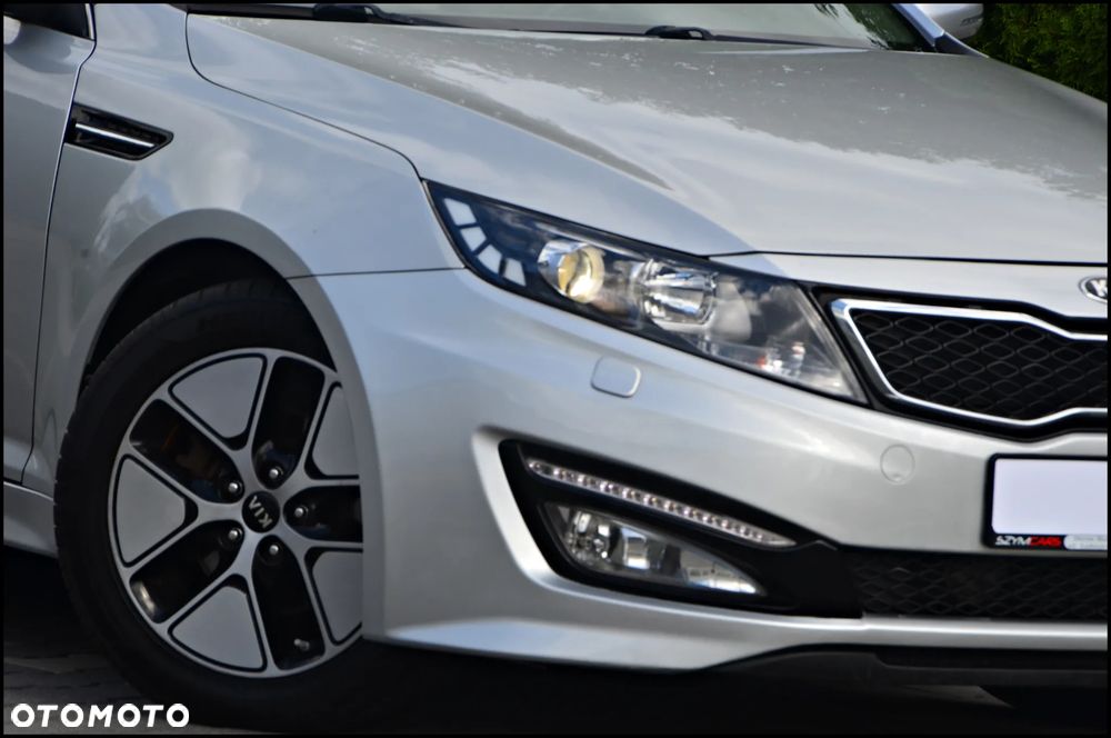 Kia Optima - 16