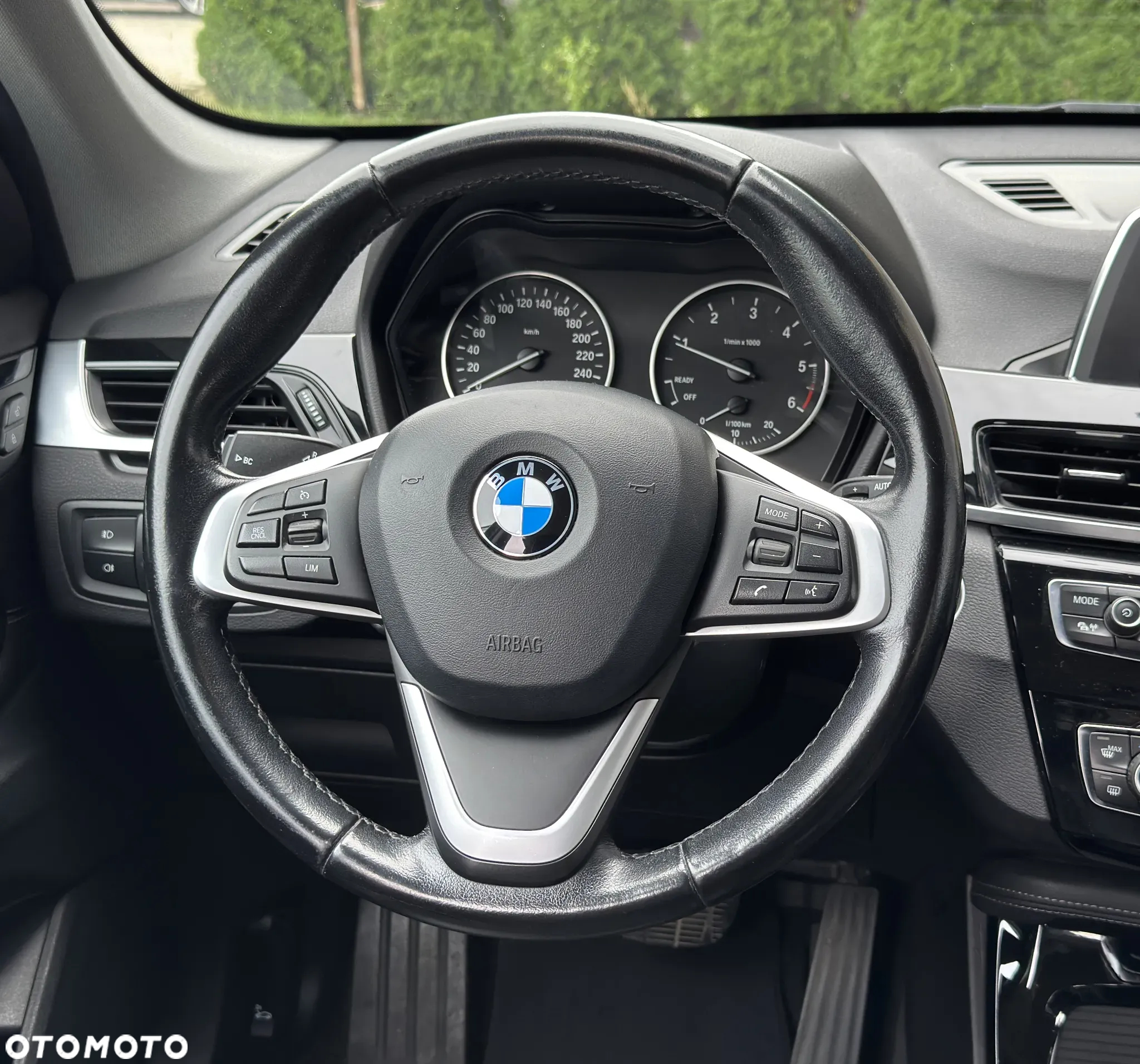 BMW X1 xDrive18d Sport - 29