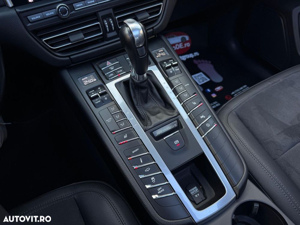 Porsche Macan - 15