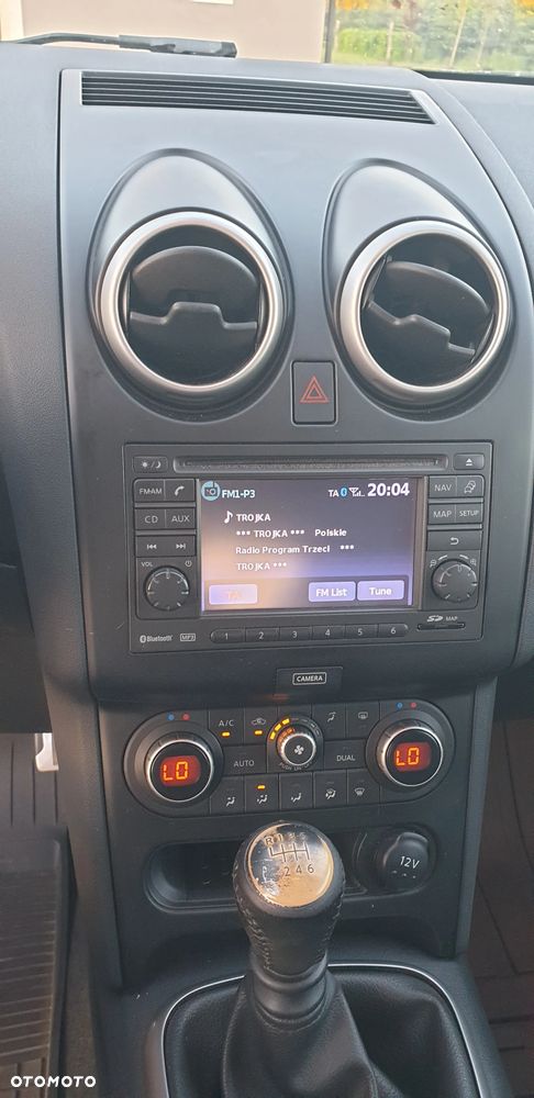 Nissan Qashqai 2.0 Tekna - 8