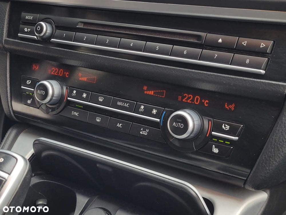 BMW Seria 5 525d - 18