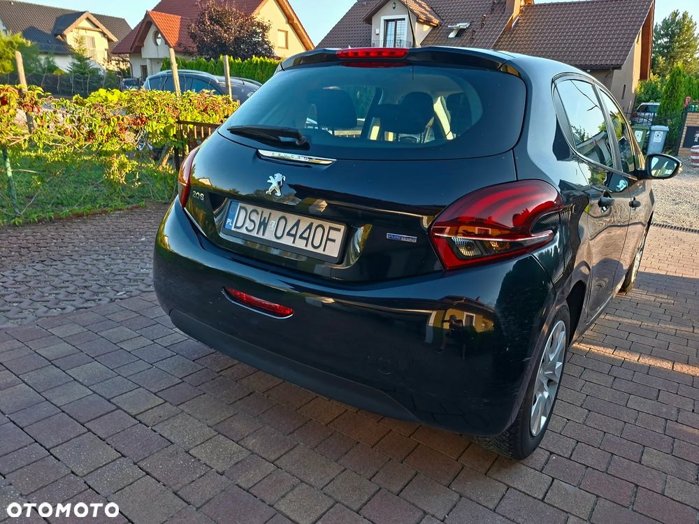 Peugeot 208 1.2 PureTech Active - 10