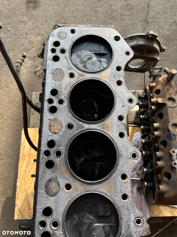Dół silnika blok kompletny daihatsu rocky 2.8td - 2