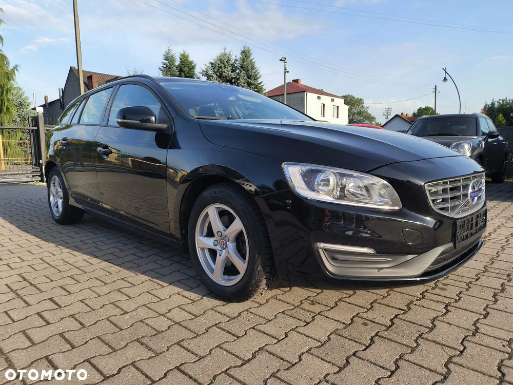 Volvo V60 D2 Drive-E Dynamic Edition (Kinetic) - 11