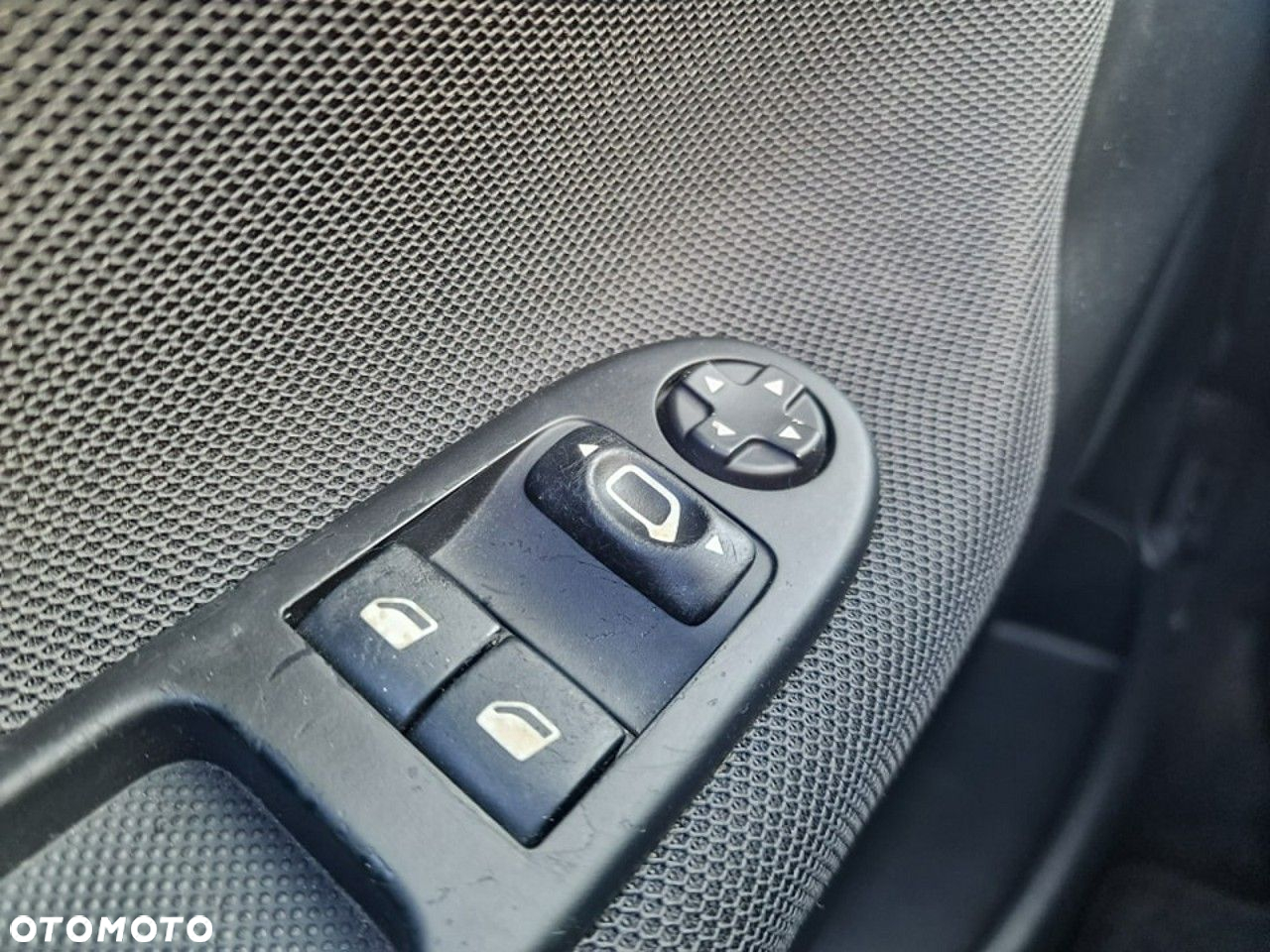 Peugeot 207 CC 120 VTi Active - 16