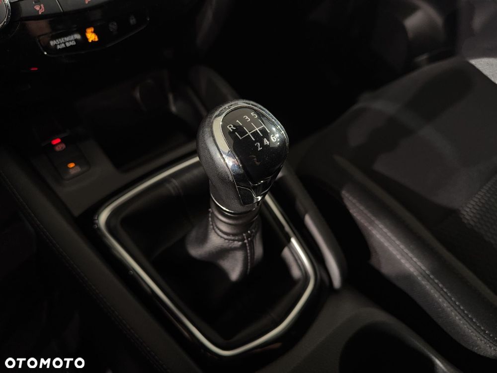 Nissan Qashqai - 26