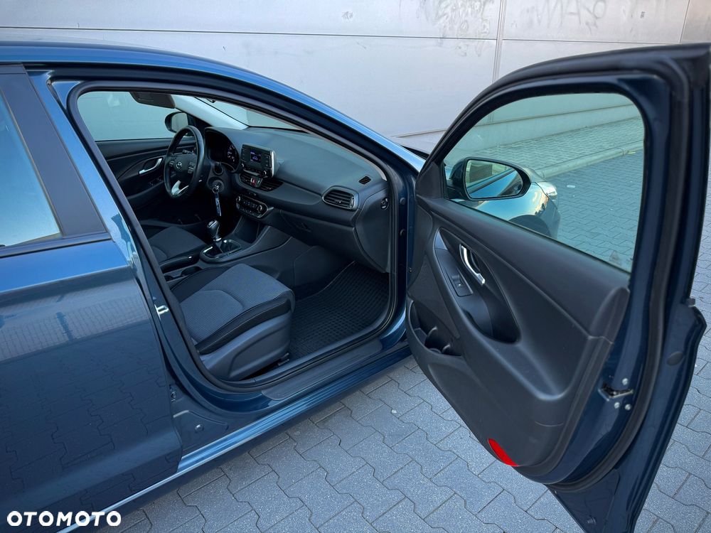 Hyundai i30 1.5 DPI Modern - 15