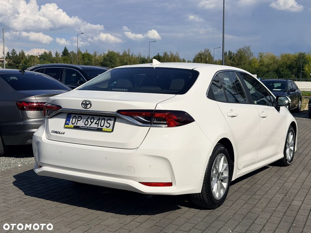 Toyota Corolla 1.5 Comfort - 9