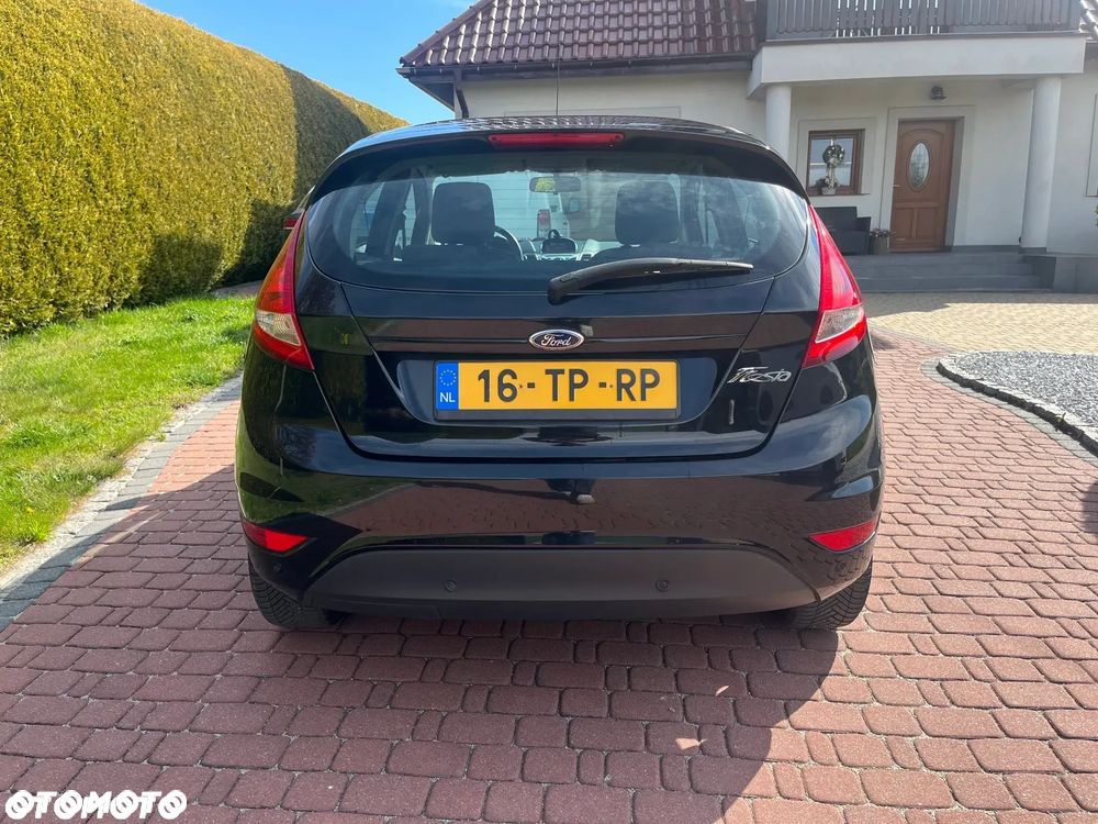 Ford Fiesta 1.25 Champions Edition - 5