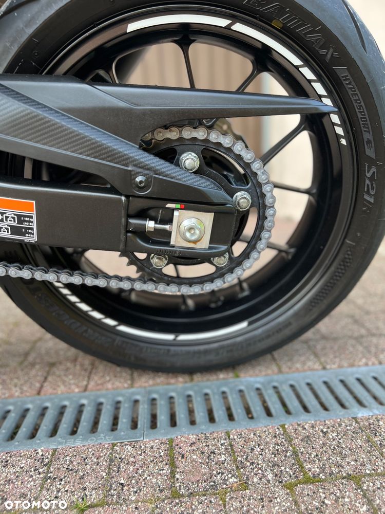Honda CBR - 19