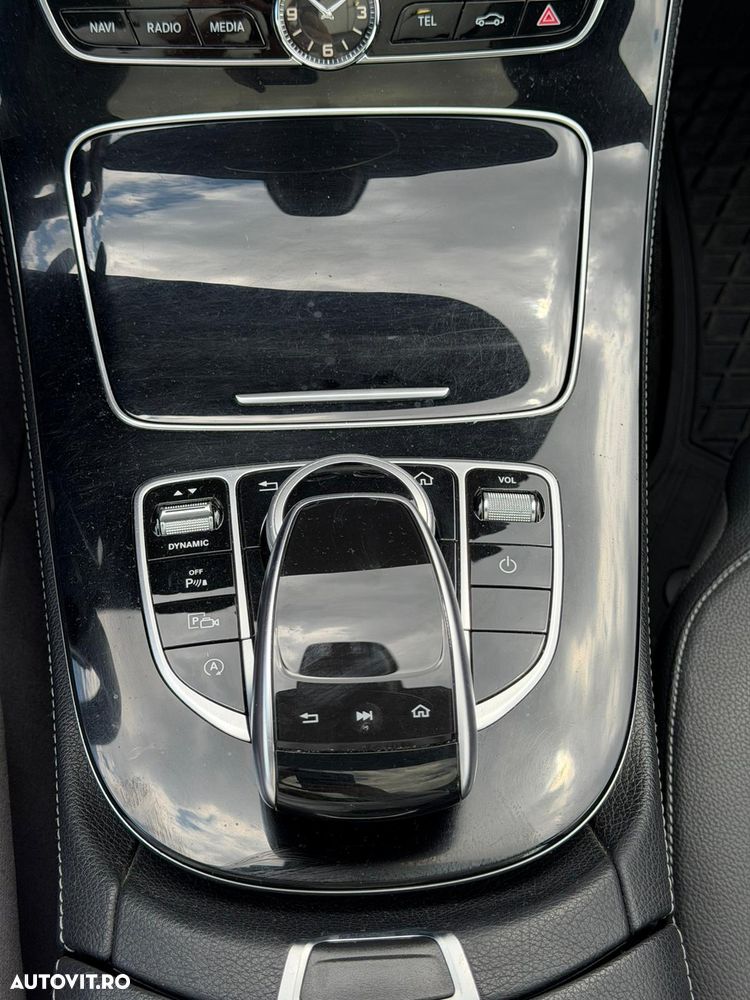 Mercedes-Benz E 220 d 9G-TRONIC - 19