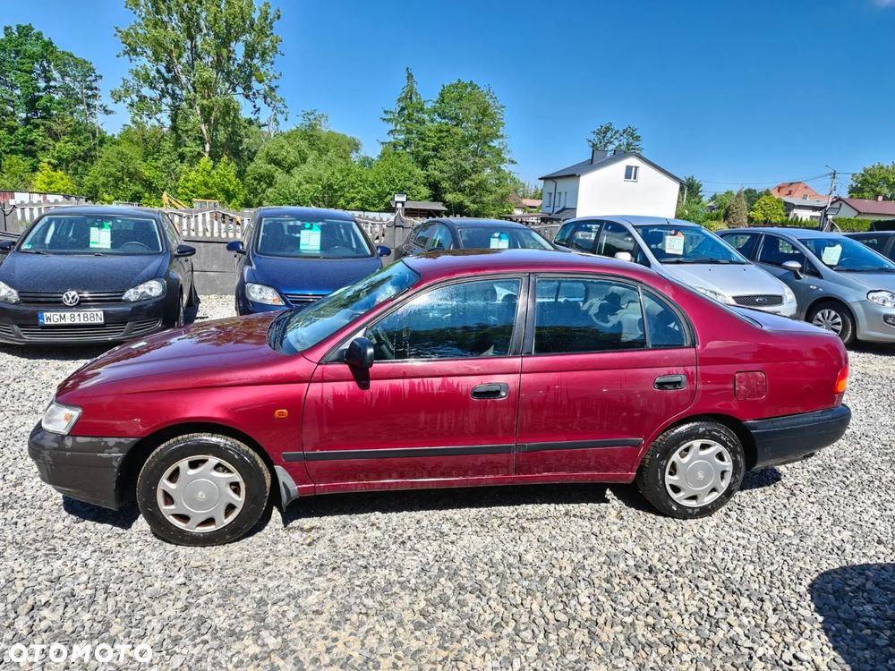 Toyota Carina 1.6 XLi - 2