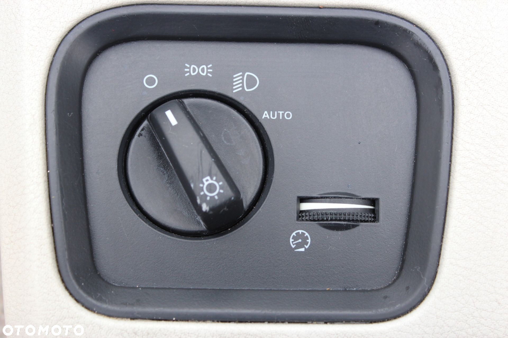 Włącznik Świateł Land Rover Sport L320 - 4