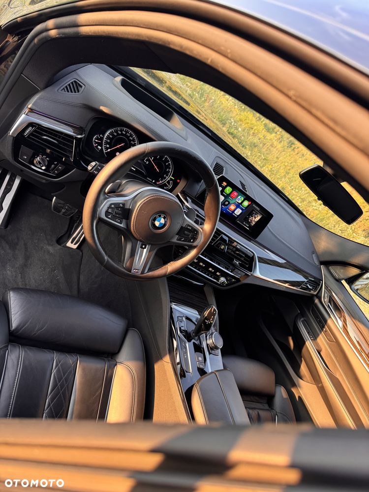 BMW 6GT 630i M Sport - 8