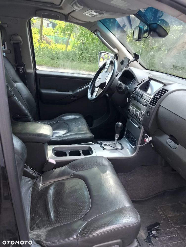 Nissan Pathfinder 2.5 DCi Elegance / LE - 9