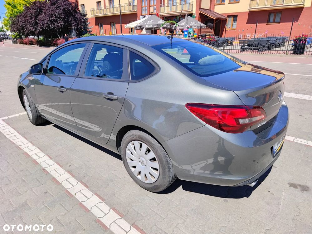 Opel Astra 1.4 T EU6 - 2