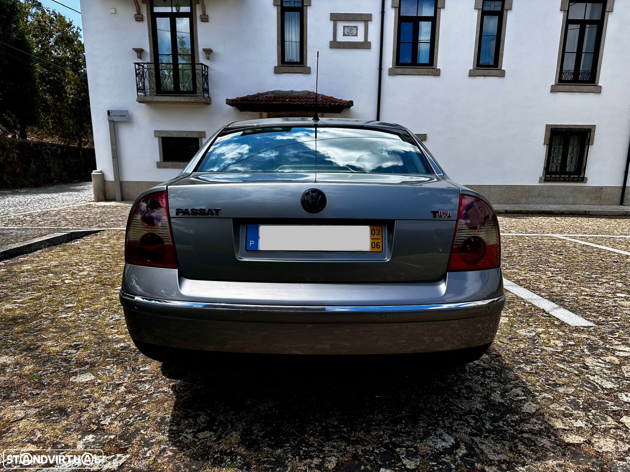 VW Passat 1.9 TDi Highline - 5
