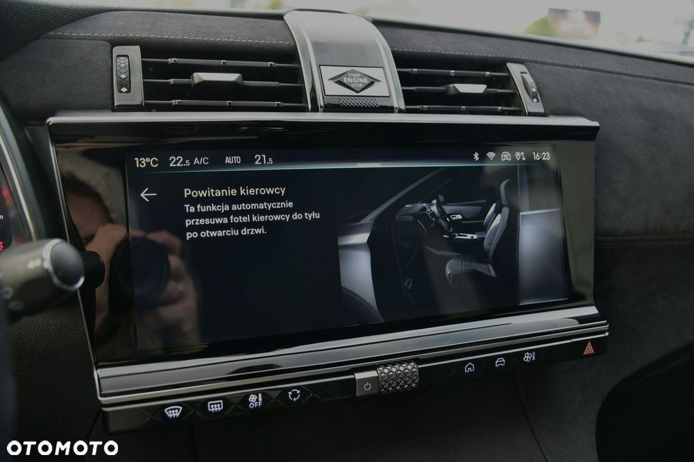 DS Automobiles DS 7 Crossback 2024