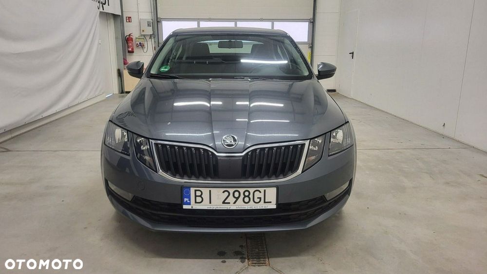 Skoda Octavia - 2
