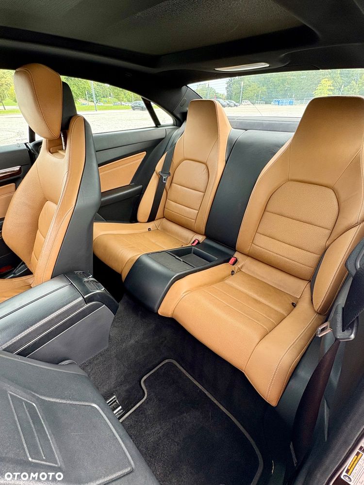 Mercedes-Benz Klasa E 400 - 9