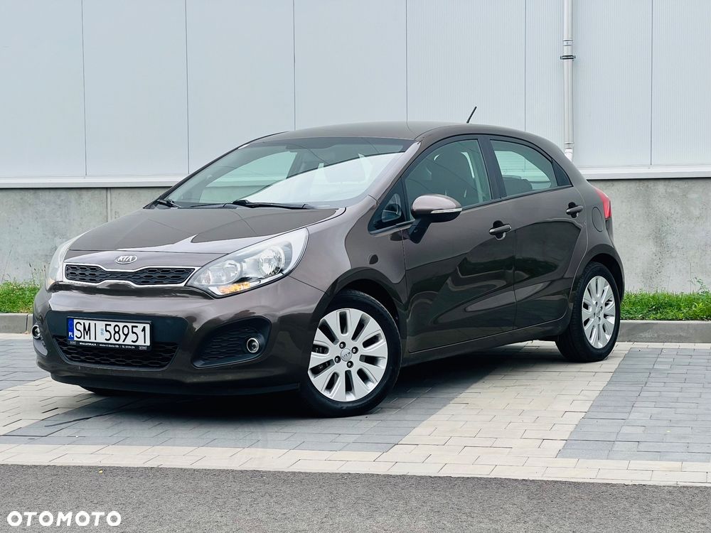 Kia Rio 1.2 Business Line - 9