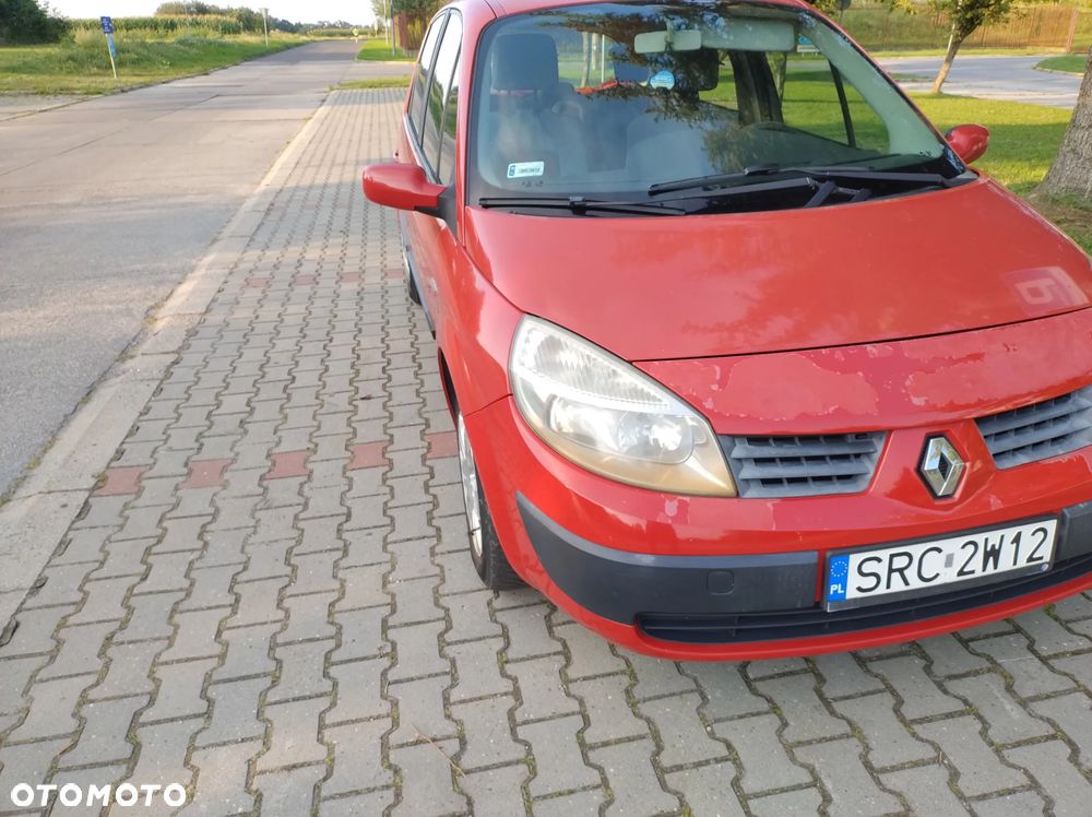 Renault Scenic 1.5 dCi Confort Authentique - 4