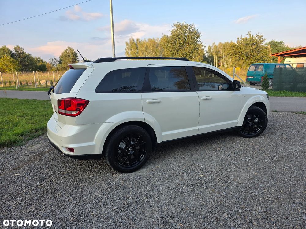 Fiat Freemont 2.0 Multijet Black Code AWD - 25