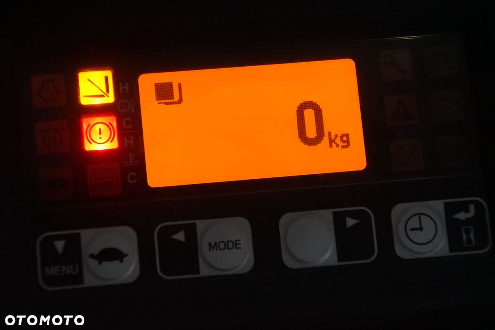 Toyota jak NOWY z Polskiego salonu 260 mth FULL opcja 5,5m TRIPLEXstan oryginalny demonstracyjny wózek od DEALERA LPG + benzyna - 4
