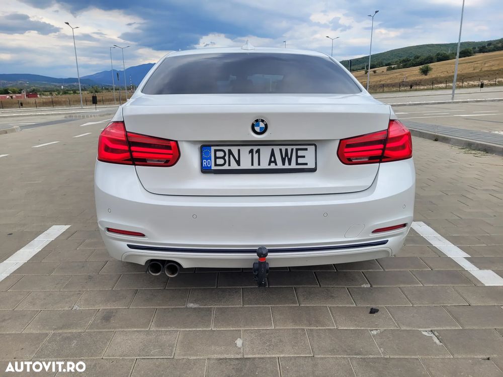 BMW Seria 3 320d xDrive AT Sport Line - 4