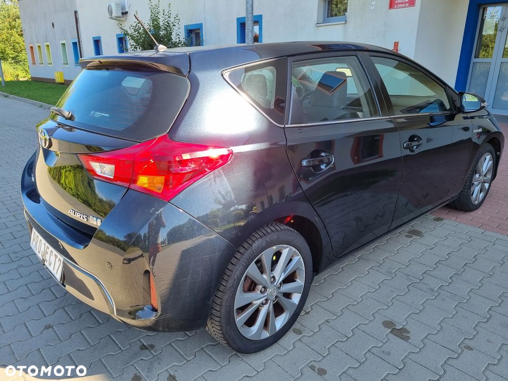 Toyota Auris 1.8 HSD Prestige NAVI - 4
