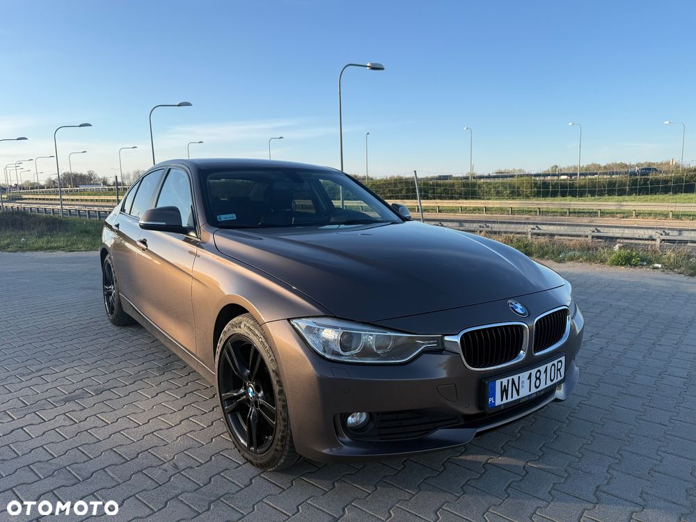 BMW Seria 3 316d - 1