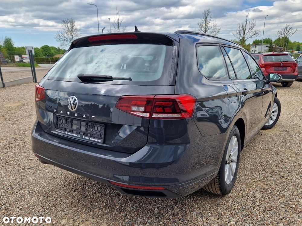Volkswagen Passat - 24