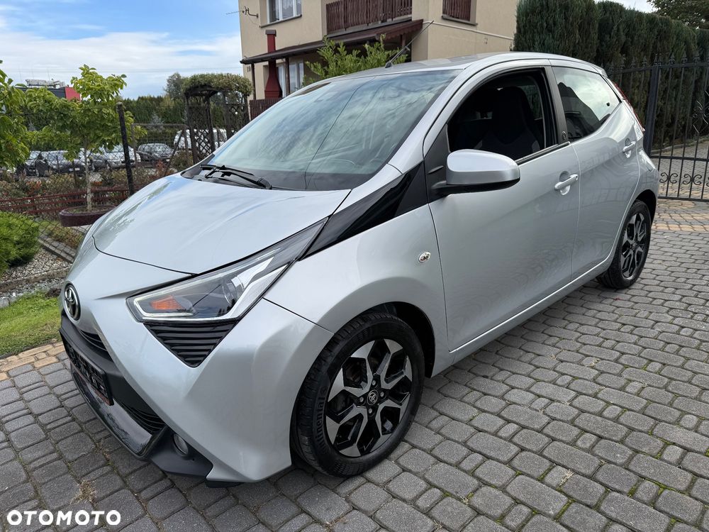 Toyota Aygo x.shift x-play connect - 14
